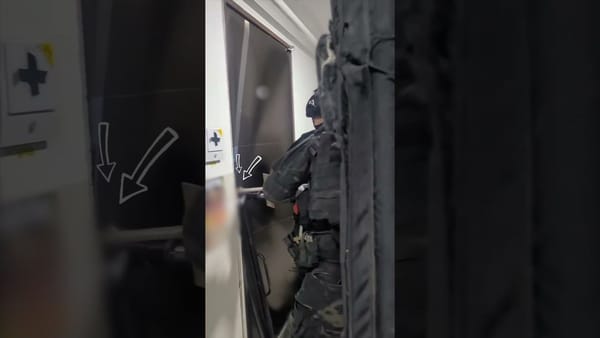 쇼츠 ㅣ  경찰청 영상 조회수 200만 회!